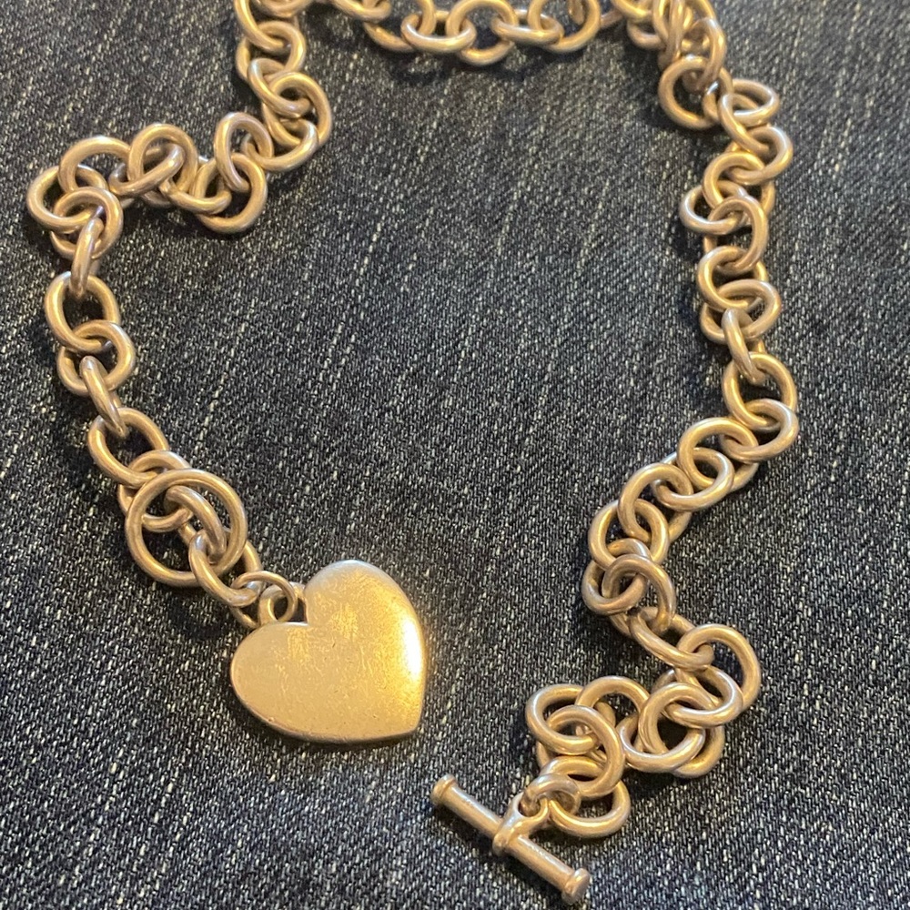 Retired James Avery Gem